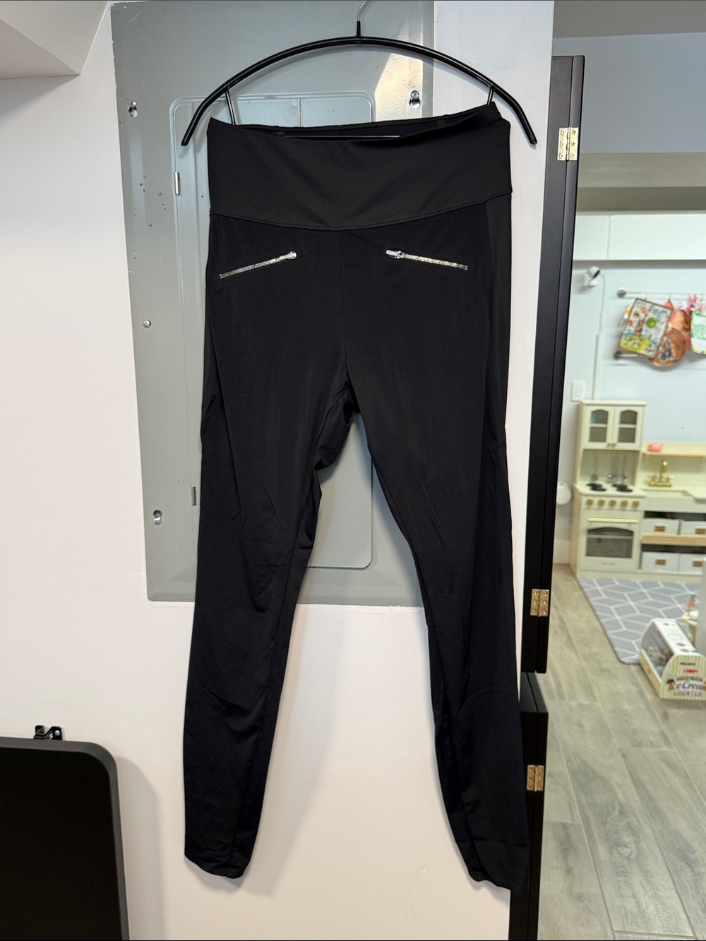 ADAY Black High-Rise Leggings with Silver Zipper Accents